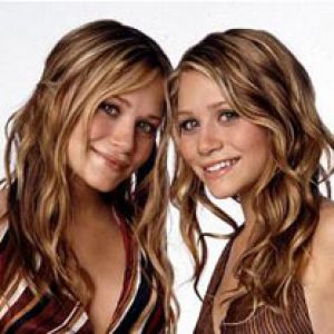 Ashley & Mary-Kate Olsen