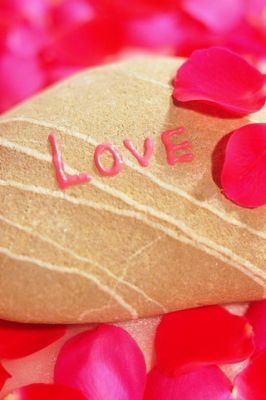 Love - wallpaper preview