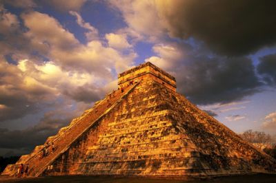 Ancient Mayan Ruins - Chichen Itza - Mexico