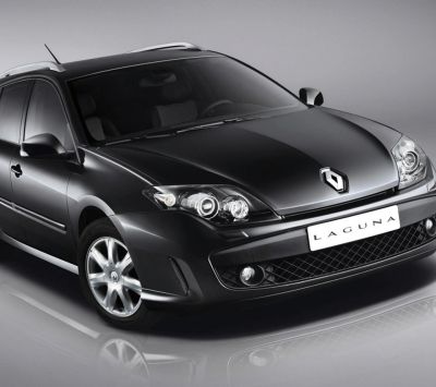 Renault-laguna-black-edition-2009-4
